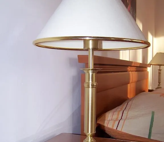 Апартаменты Akacia - Free Inside Parking, 2 Bedrooms, Garden, Next To Centre Будапешт