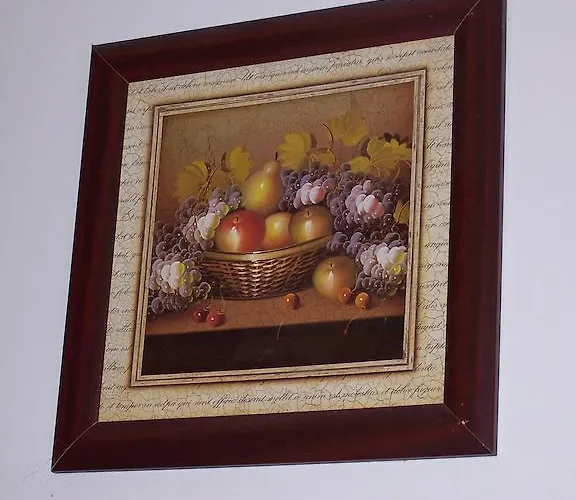 Akacia - Free Inside Parking, 2 Bedrooms, Garden, Next To Centre Будапешт